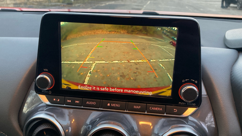 Nissan Juke 1.0 DiG-T 114 N-Connecta 5dr Petrol Hatchback